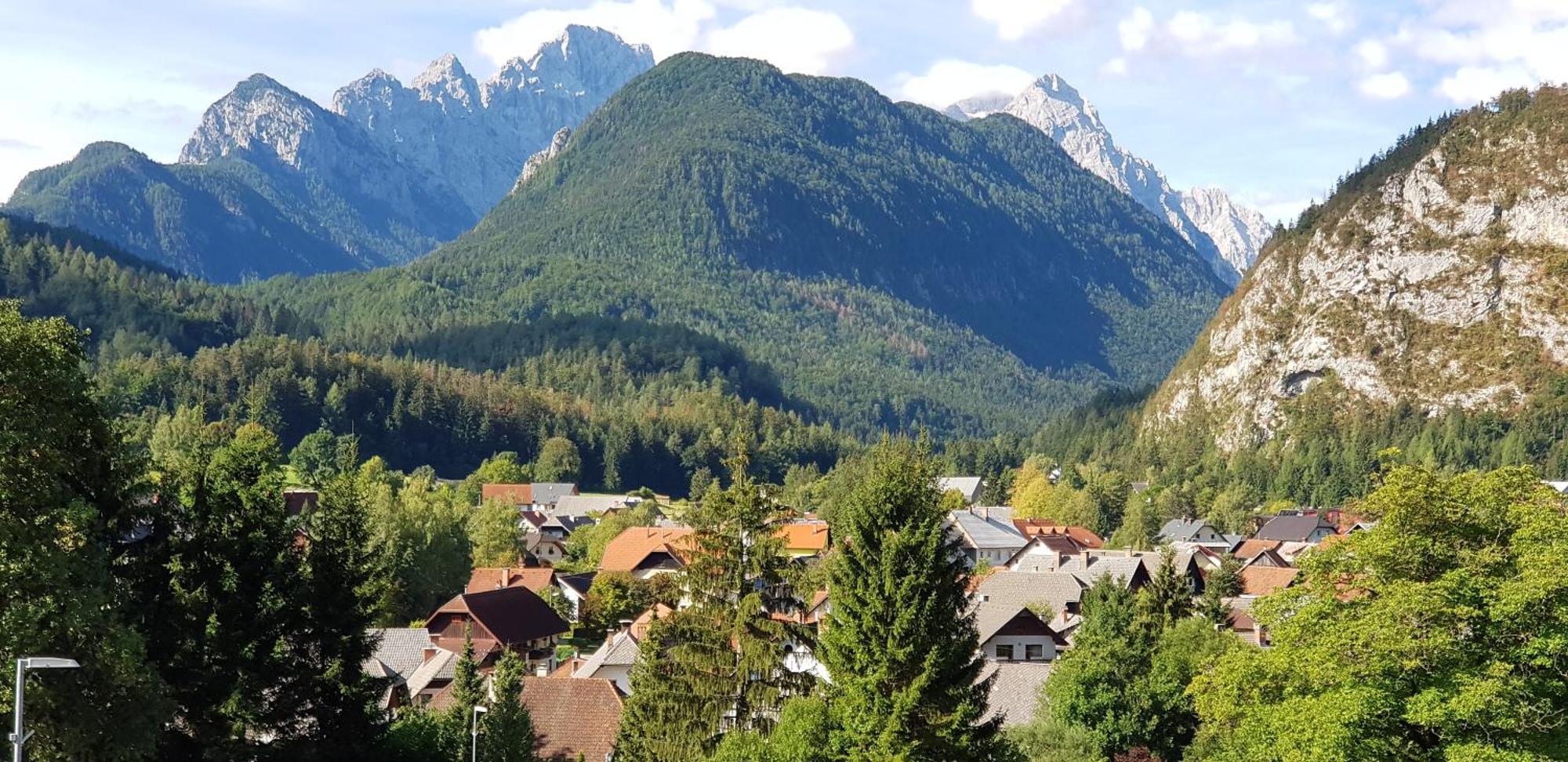 Zajcek Apartma Mojstrana Esterno foto