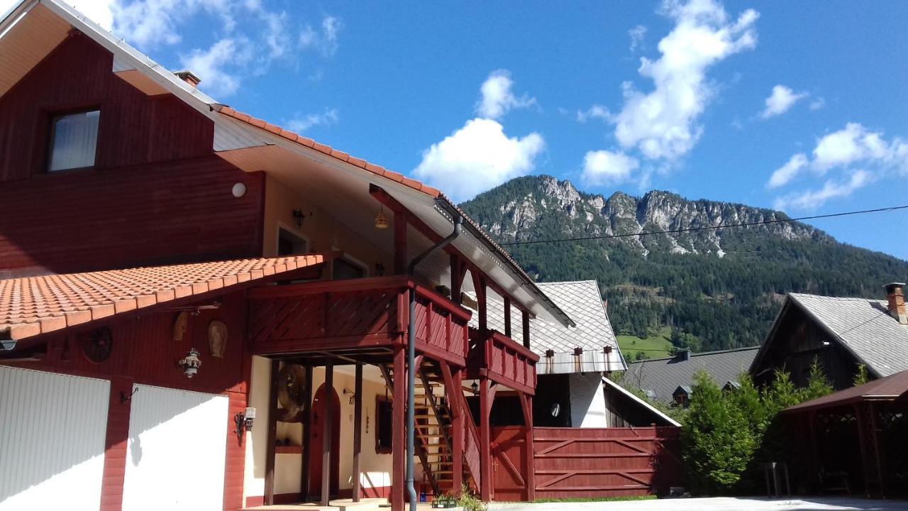 Zajcek Apartma Mojstrana Esterno foto