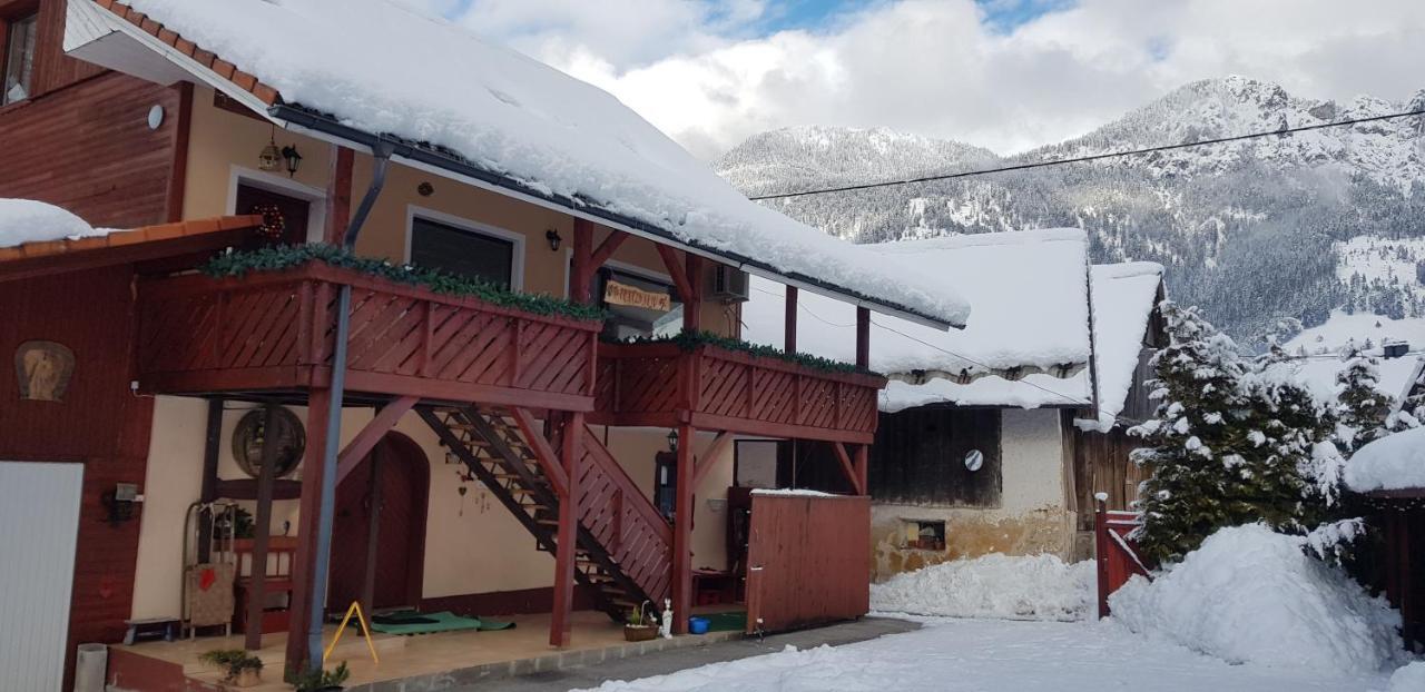 Zajcek Apartma Mojstrana Esterno foto